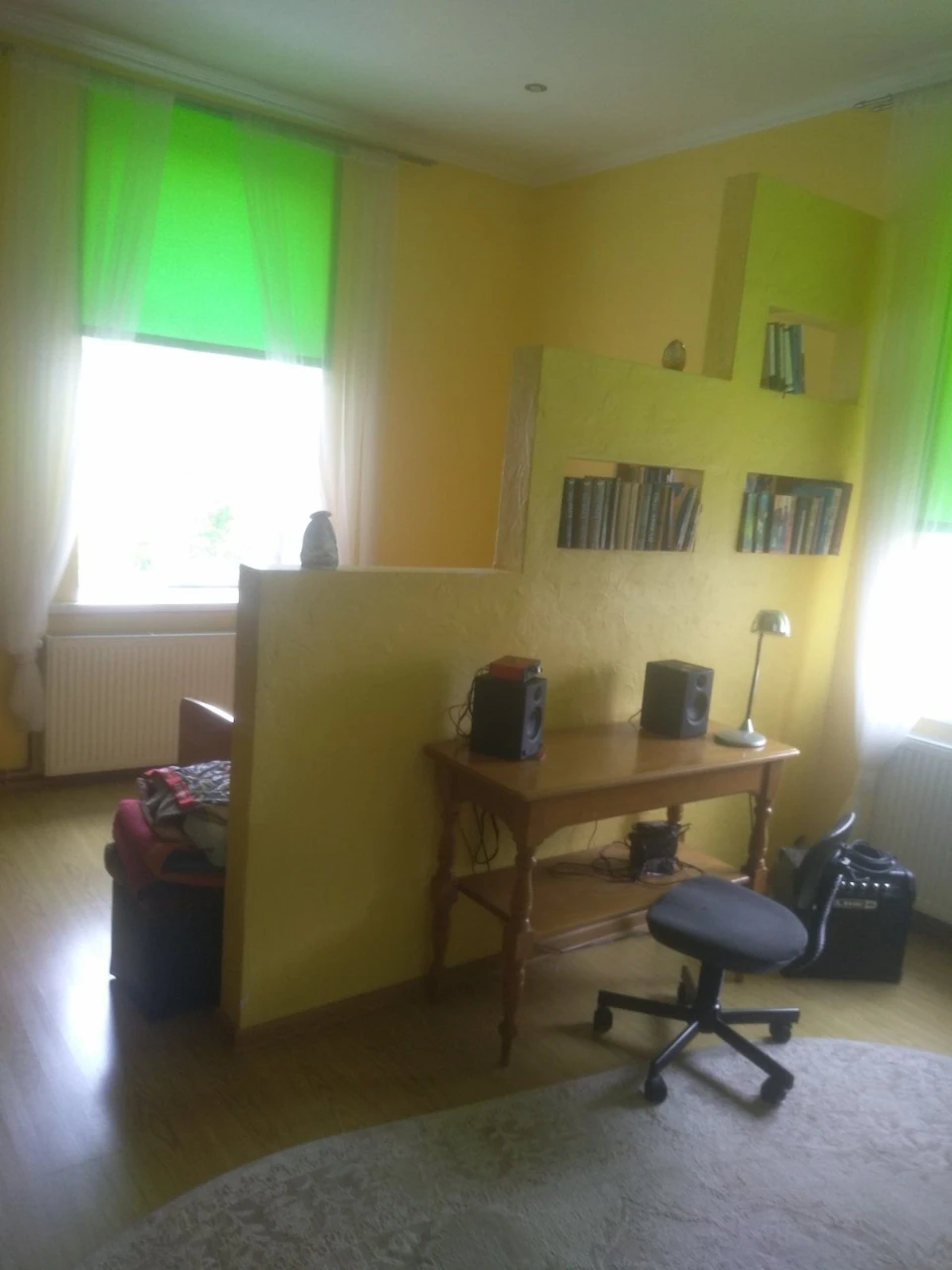 Продається 2-кімнатна квартира в місті Долина! Зручне планув