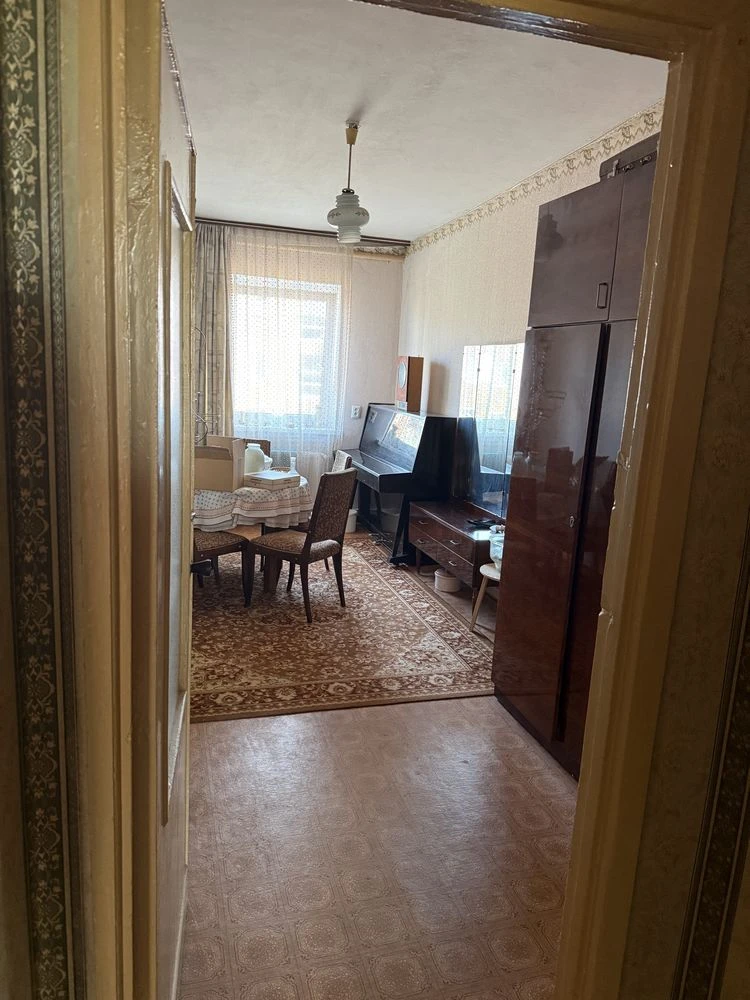 3 room apartment. Owner, selling a 3-room apartment,