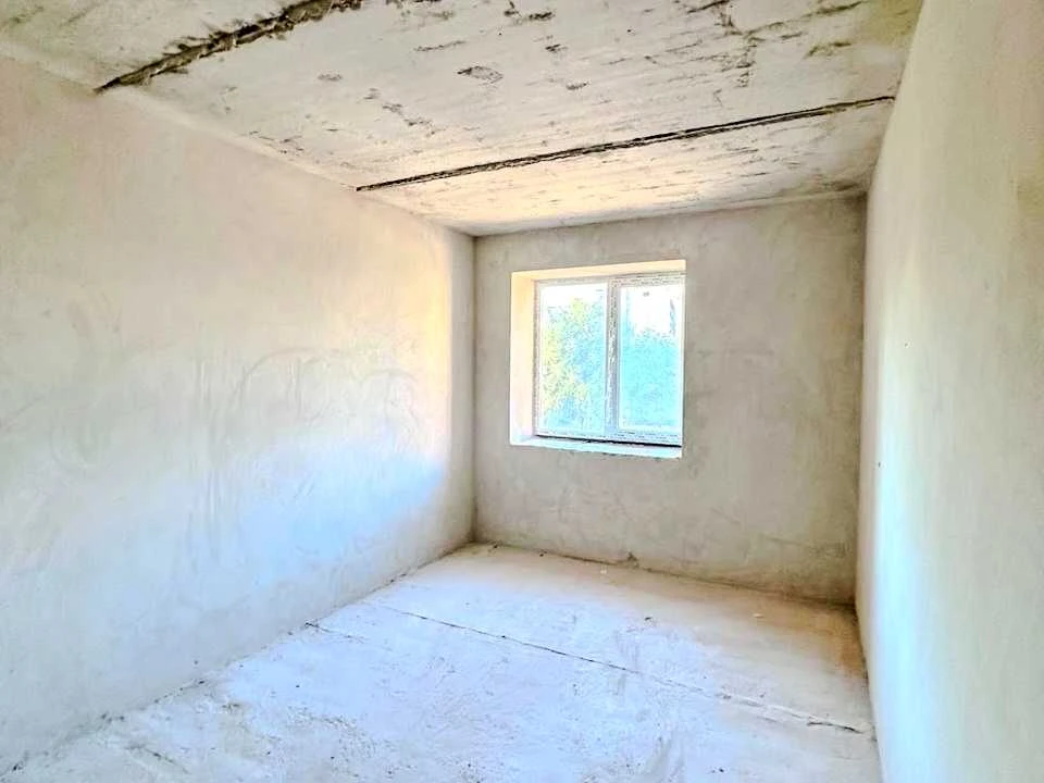 Apartment. Bilasa and Danyshyna Street, Kalush (Building)