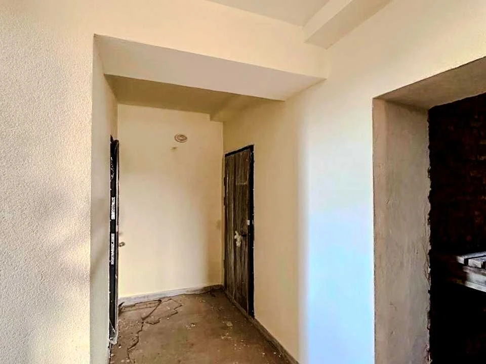 Apartment. Bilasa and Danyshyna Street, Kalush (Building)