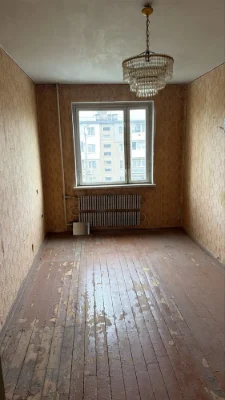 Продается 3-комнатная квартира на ул. Хмельницкого в г. Калуш