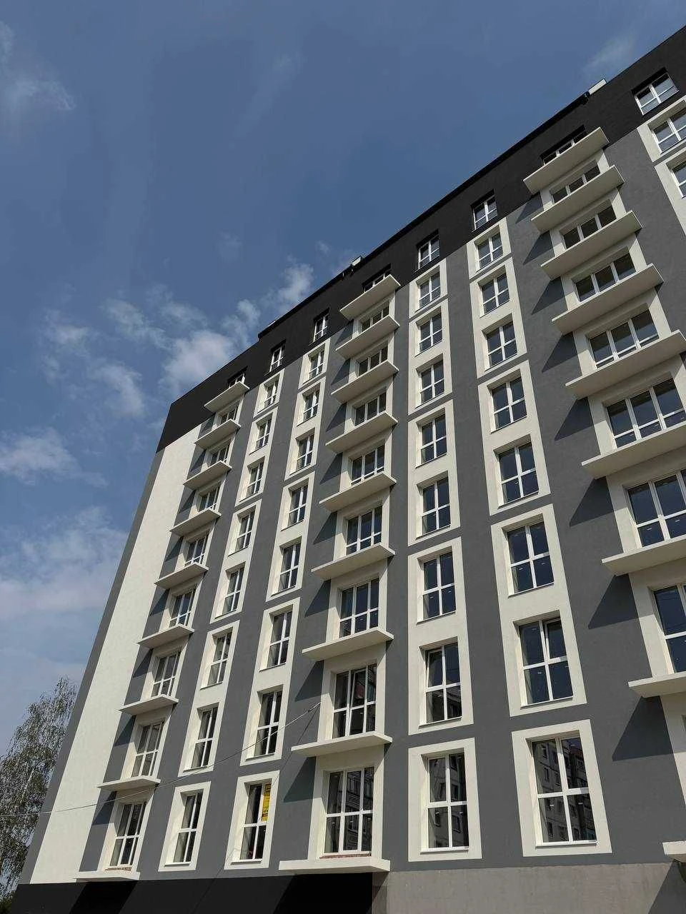 Продається 2 кім квартира в ЖК Park House, вул.О.Пчілки, м.К