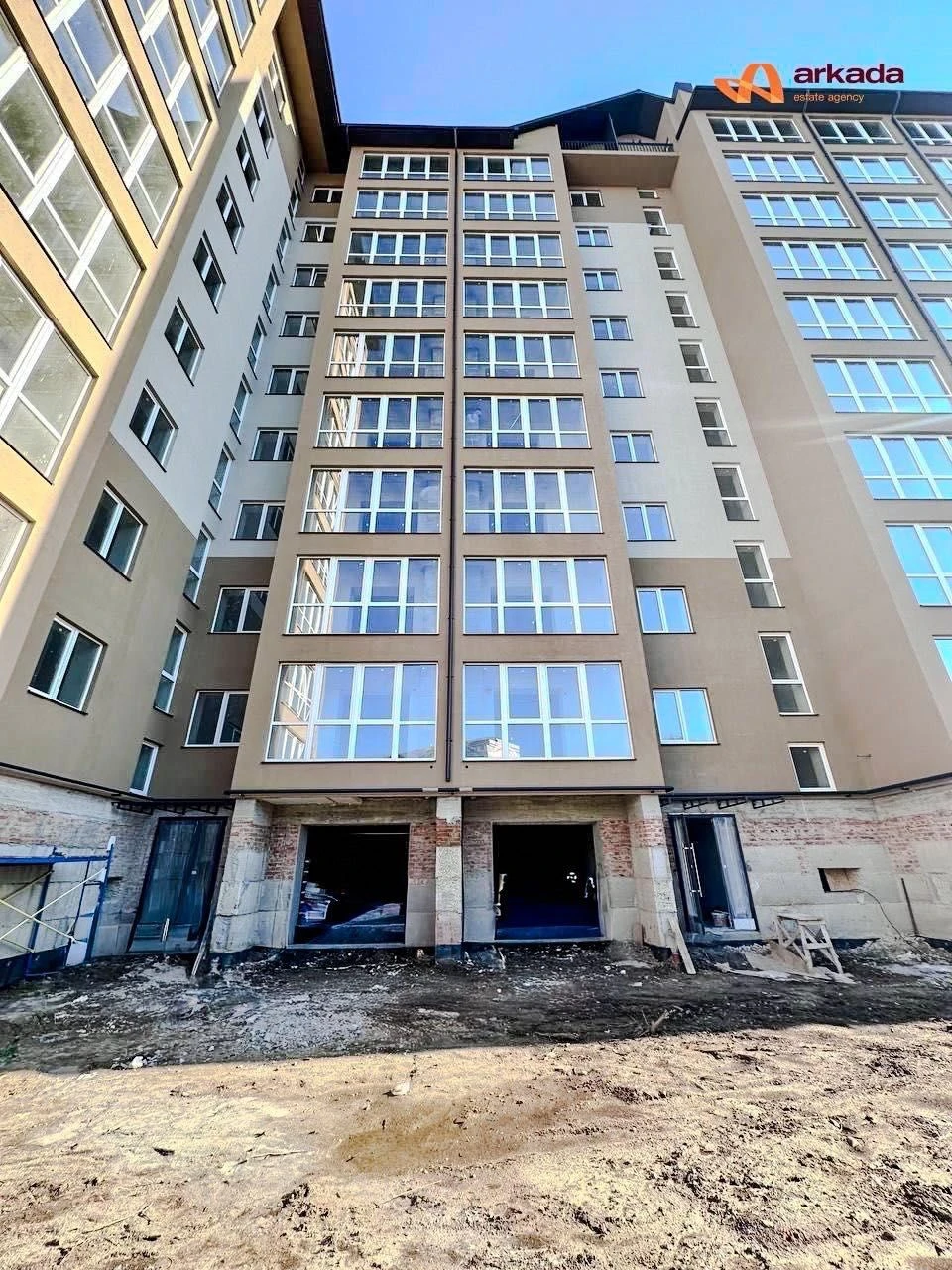 Продается квартира в Калуше в современном ЖК "Гимназия"