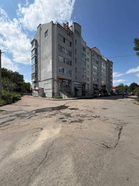Продаж 3 кімн.квартири в новобудові