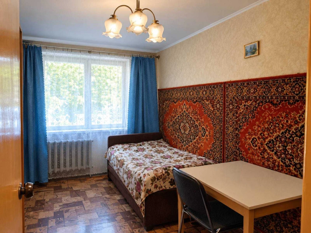 Продається 4-кімнатна квартира, Калуш, вул. Стуса 6