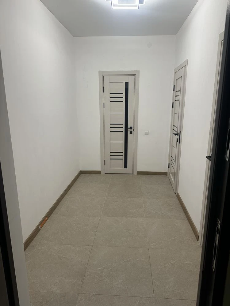 Продам Квартира в пристижному районі в новобудові