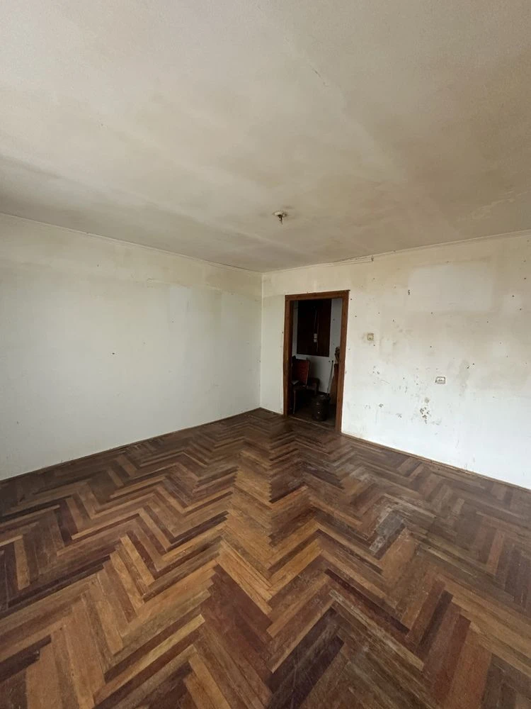 Продам 3 кім квартиру в  центрі вул Каракая можливий продаж