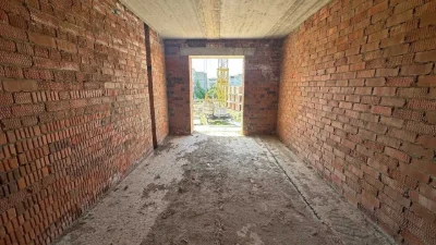 Sale of a spacious, bright 2-bedroom apartment with views