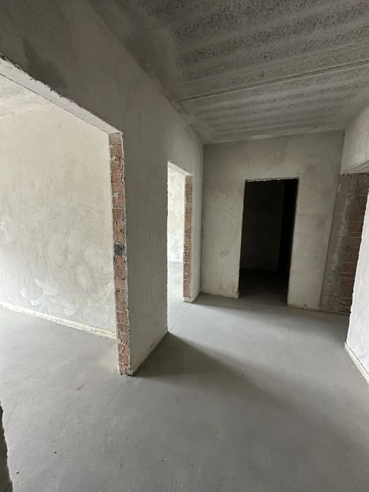 Продается 2К квартира в ТОП локации.