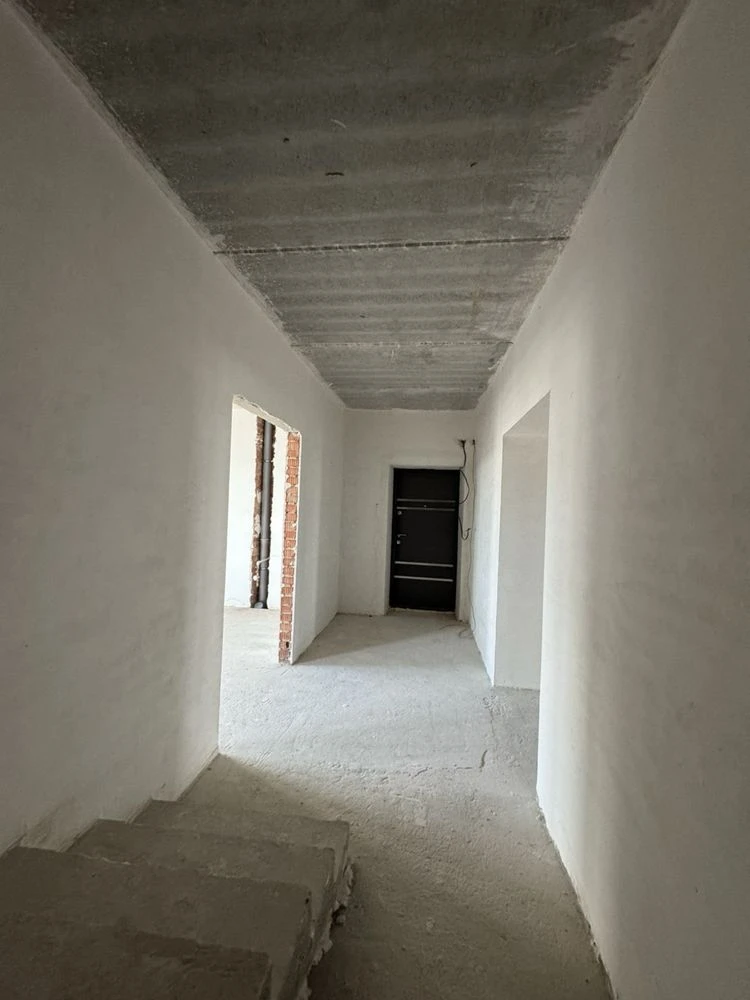 Продается квартира, две этажи