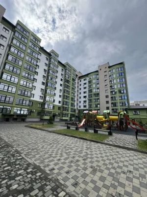 Продается квартира, две этажи