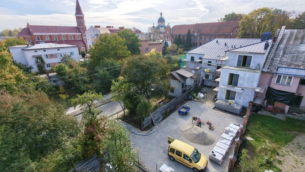 FOR SALE: Three-room apartment in the heart of Kolomyia | zd