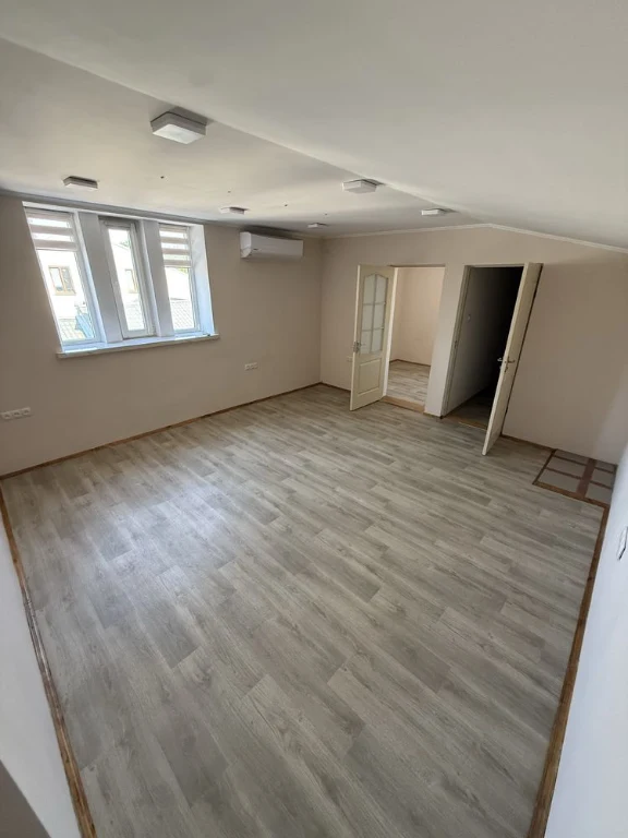 1-кімнатна квартира 31,3 м² у центрі — для життя або бізнесу
