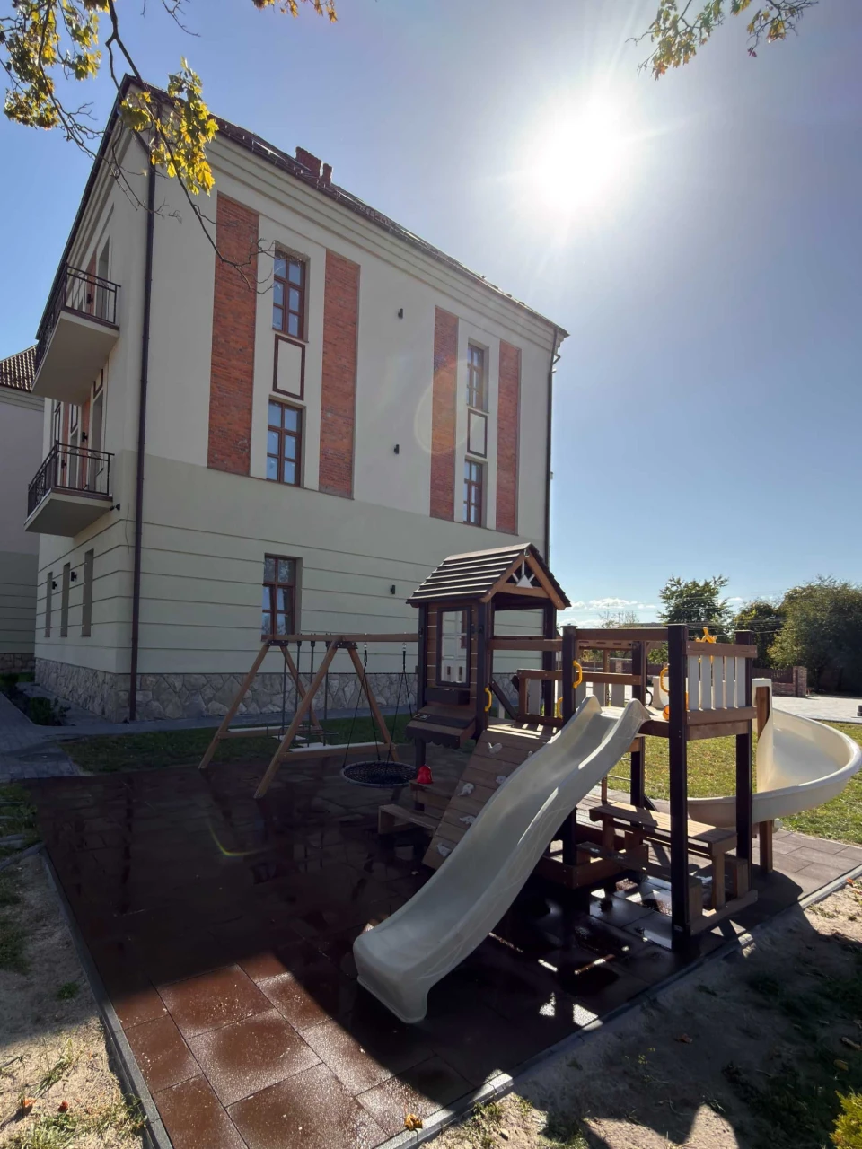 Продаж двокімнатної квартири в зданому будинку, розтермінування