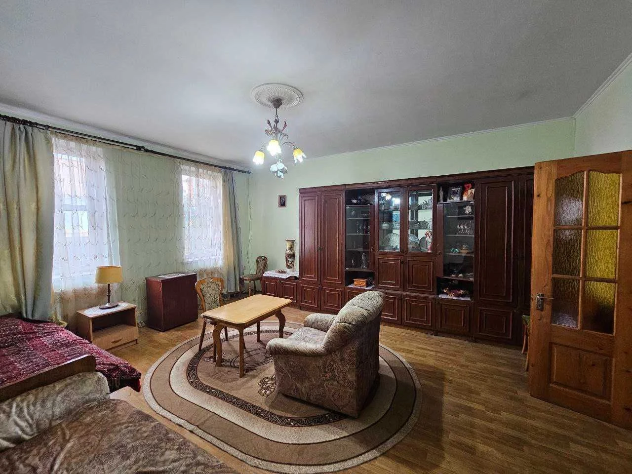 Продаж 2-кімнатній квартири в цегляному будинку в центрі міста Коломиї