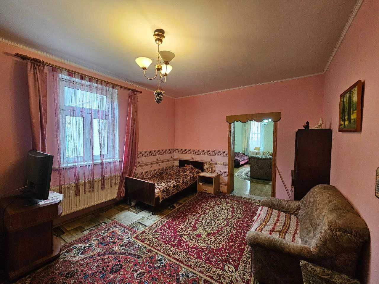 Продаж 2-кімнатній квартири в цегляному будинку в центрі міста Коломиї