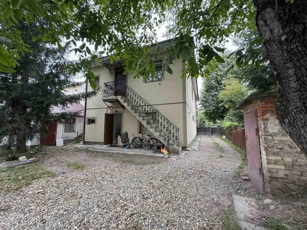 For Sale: 3-bedroom apartment in the city center