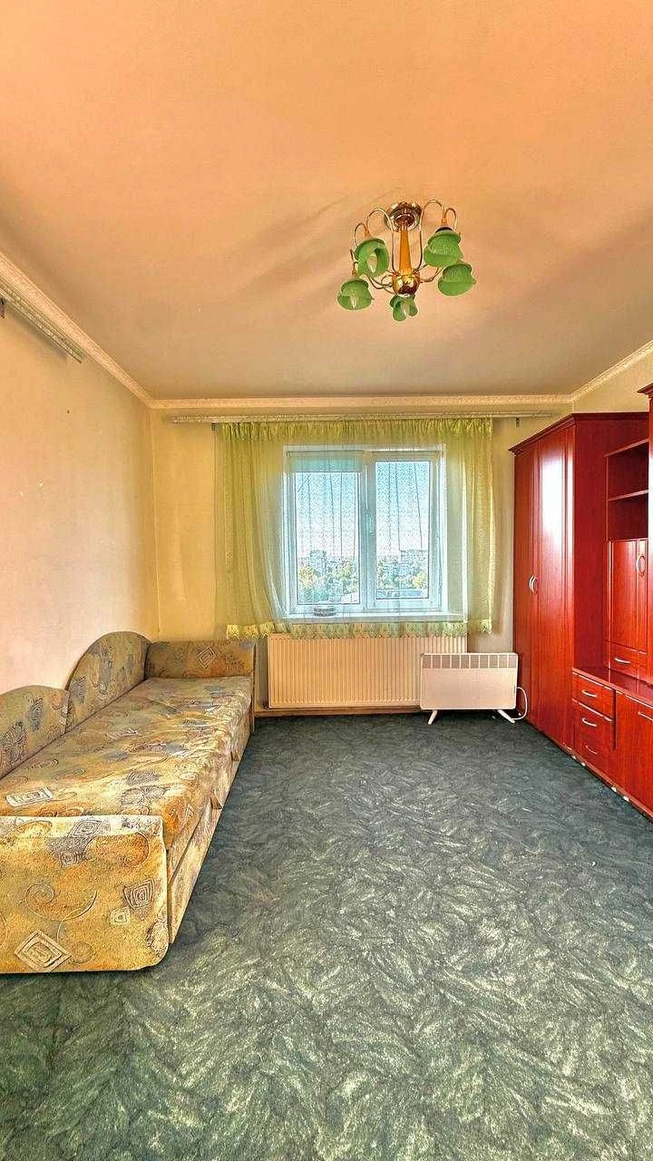 Продається однокімнатна квартира у місті Коломия по вулиці С