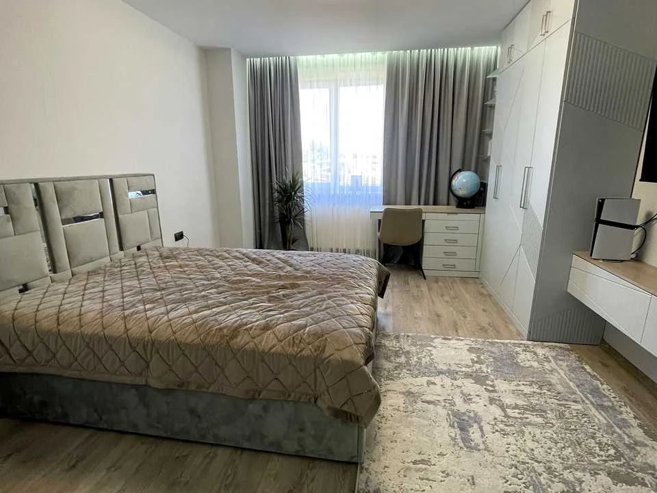 Apartment. Kolomyia, Staromyska St.