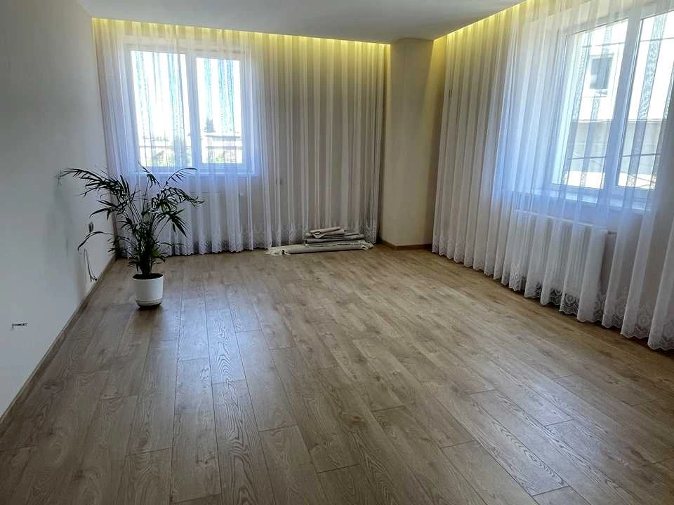 Apartment. Kolomyia, Staromyska St.