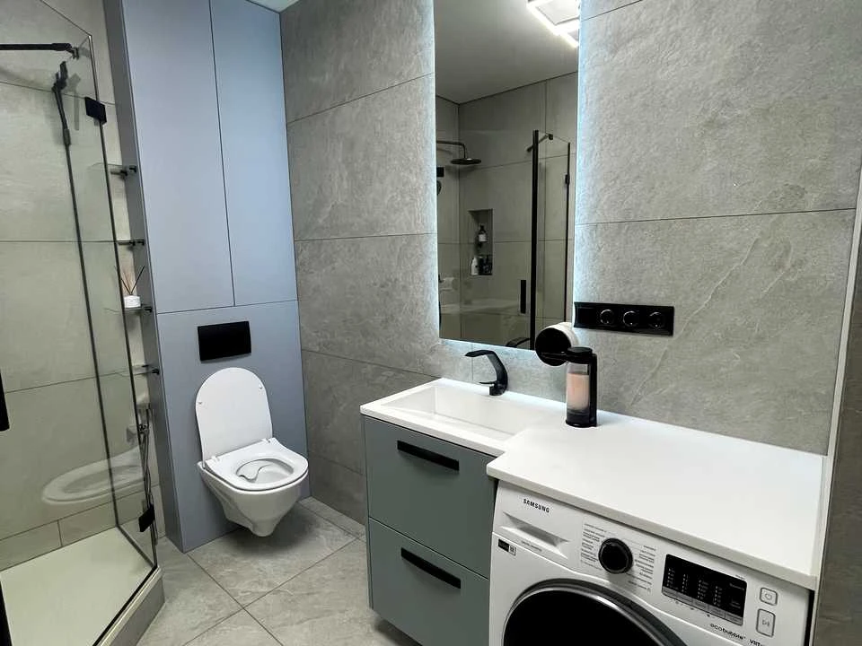 Apartment. Kolomyia, Staromyska St.