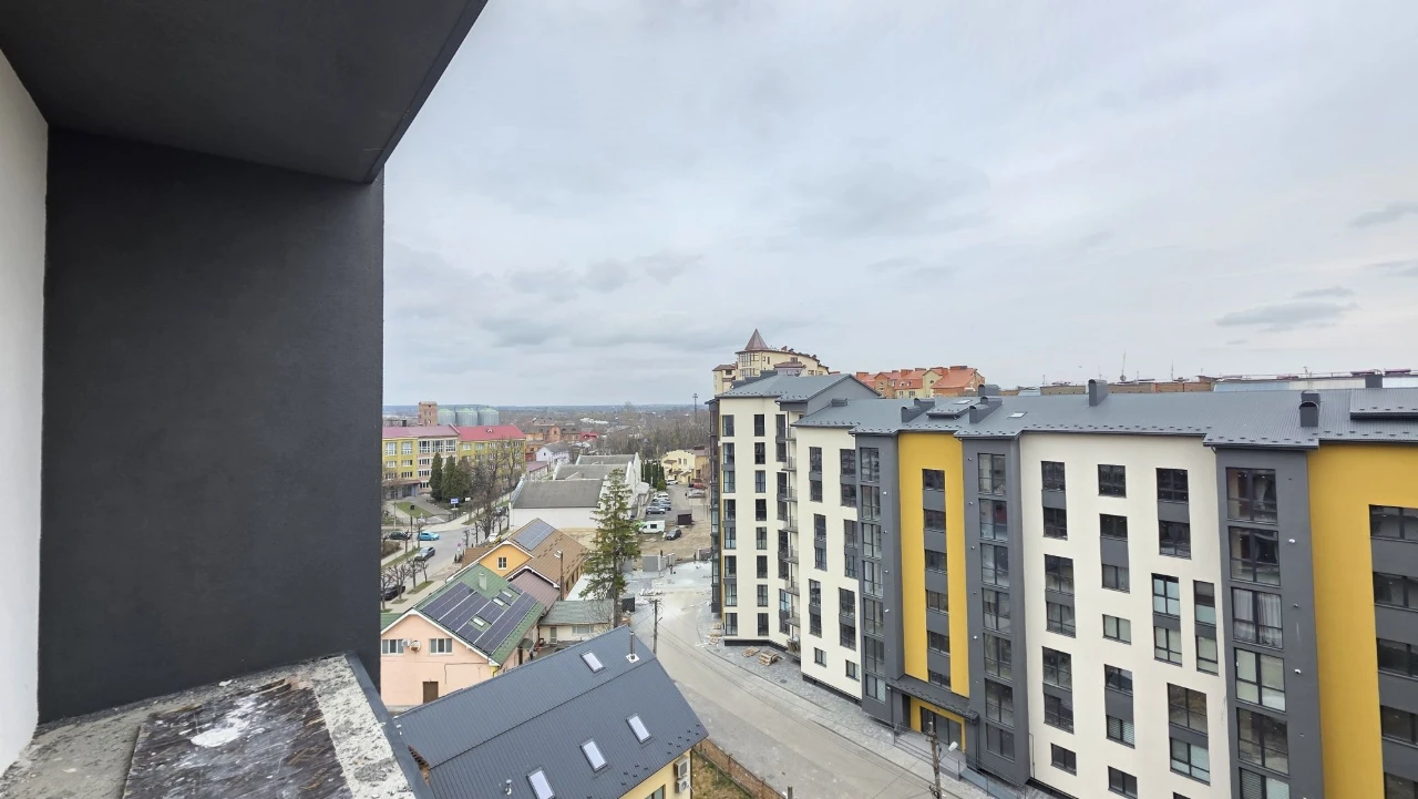 For sale, a magnificent 2-room apartment in the city center, suitable for permanent residency