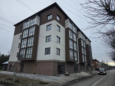 Продаж 2-х кімнатних квартир в центрі м.Коломи