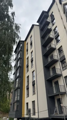 Продаж 2-3х кімнатний квартир в м.Коломия(будинок зданий в е
