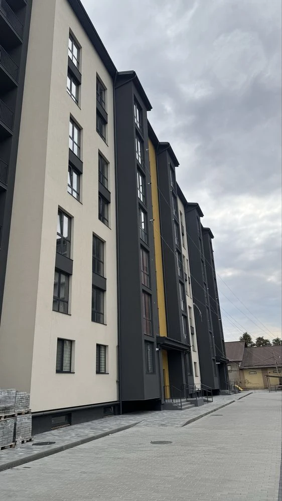Продаж 2-3х кімнатний квартир в м.Коломия(будинок зданий в е