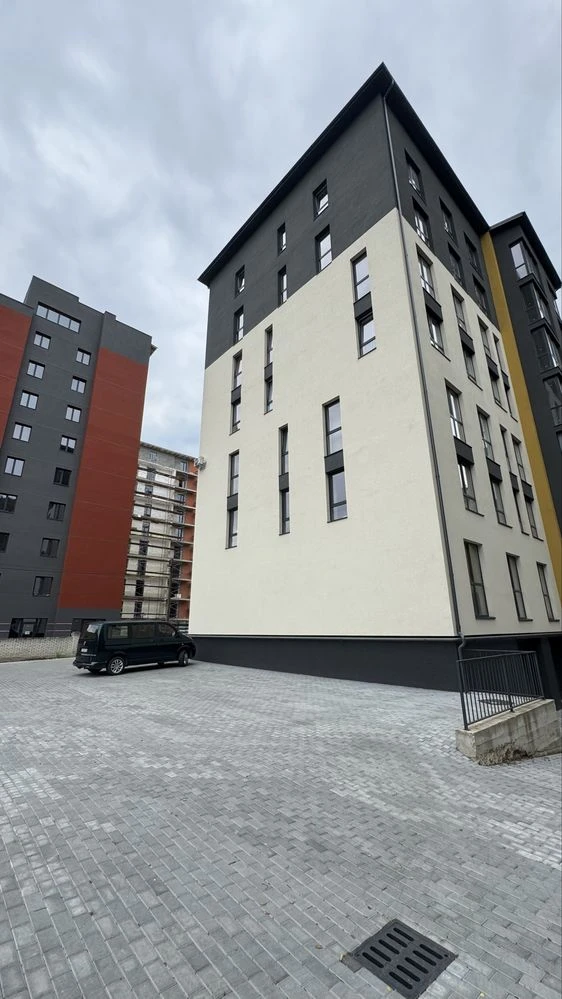 Продаж 2-3х кімнатний квартир в м.Коломия(будинок зданий в е