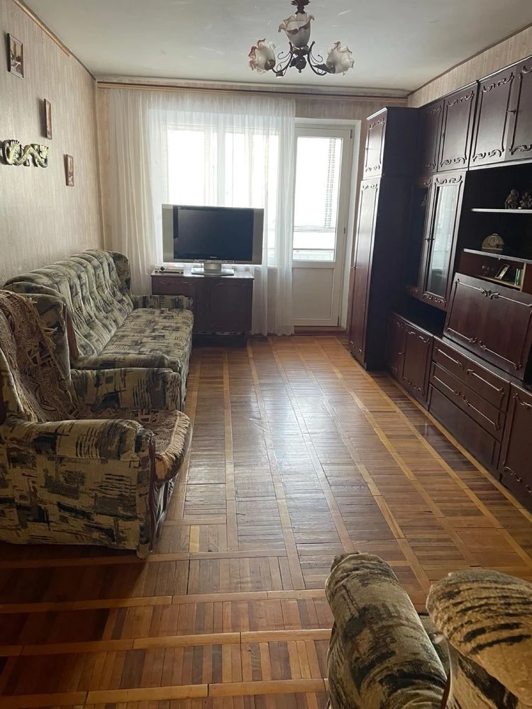 Two-room apartment for sale in the city center of Snatyn