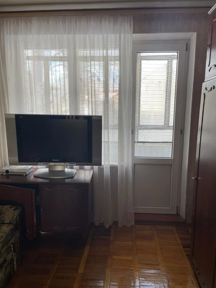 Two-room apartment for sale in the city center of Snatyn