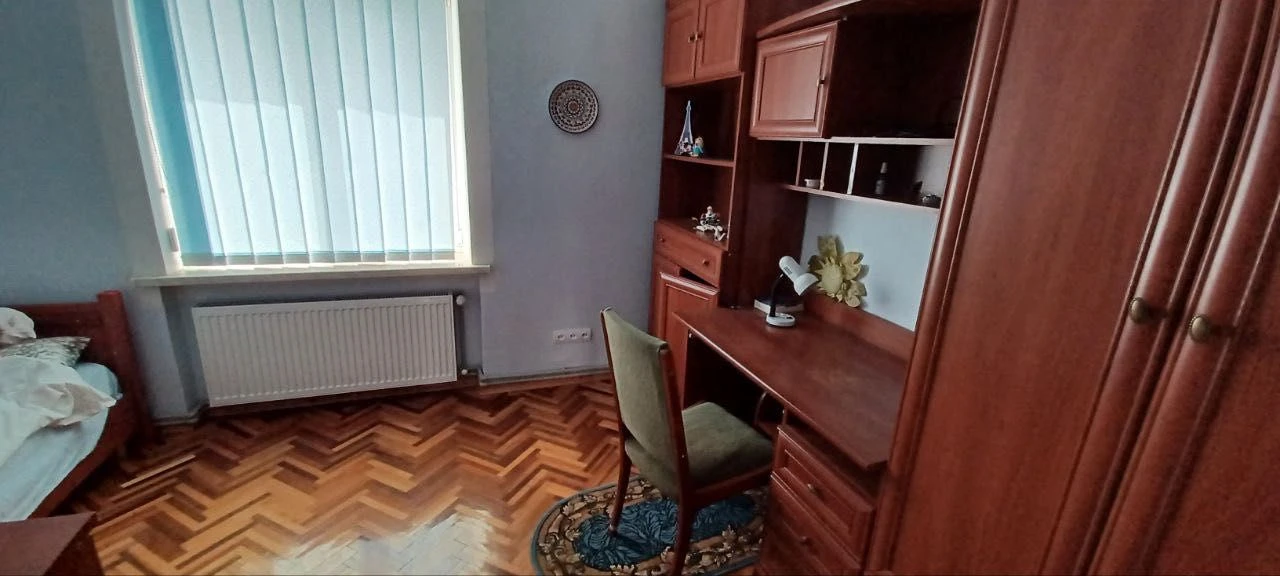 Продажа квартиры в городе Снятин
