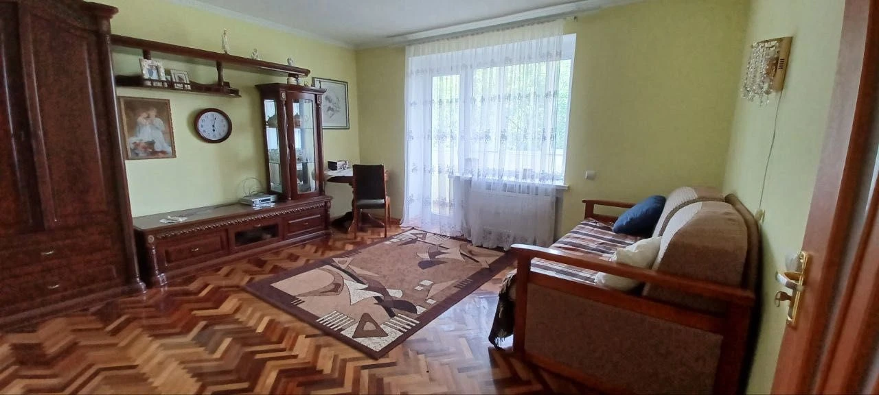 Продажа квартиры в городе Снятин