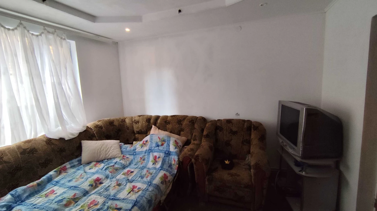 Продается квартира. 62 м2. Яремче. Центр. Газ.