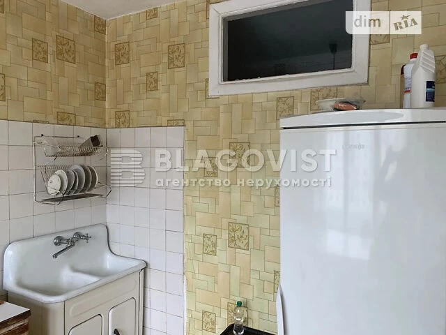Sale of 3-room apartment 90 sq. m. on Lesi Ukrainky Square 24 • ID 347