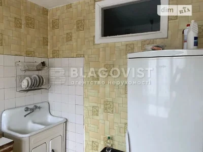 Sale of 3-room apartment 90 sq. m. on Lesi Ukrainky Square 24 • ID 347