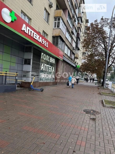 Sale of 3-room apartment 90 sq. m. on Lesi Ukrainky Square 24 • ID 347
