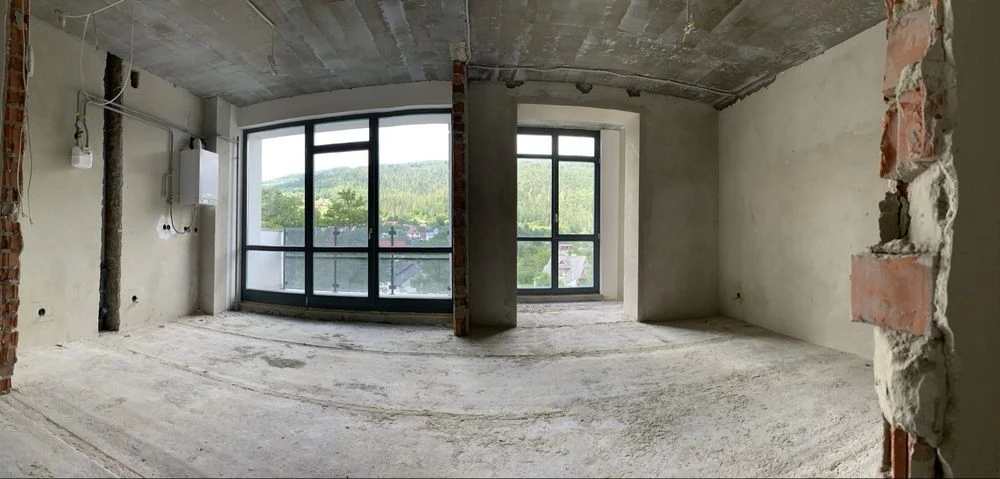 Квартира в ЖК «КрайОбраз», с бассейном L=25 м, центр Яремче