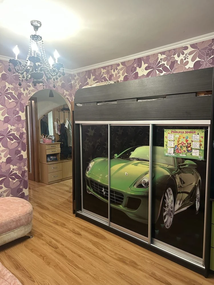 Продаж 2-кімнатної квартири в центрі