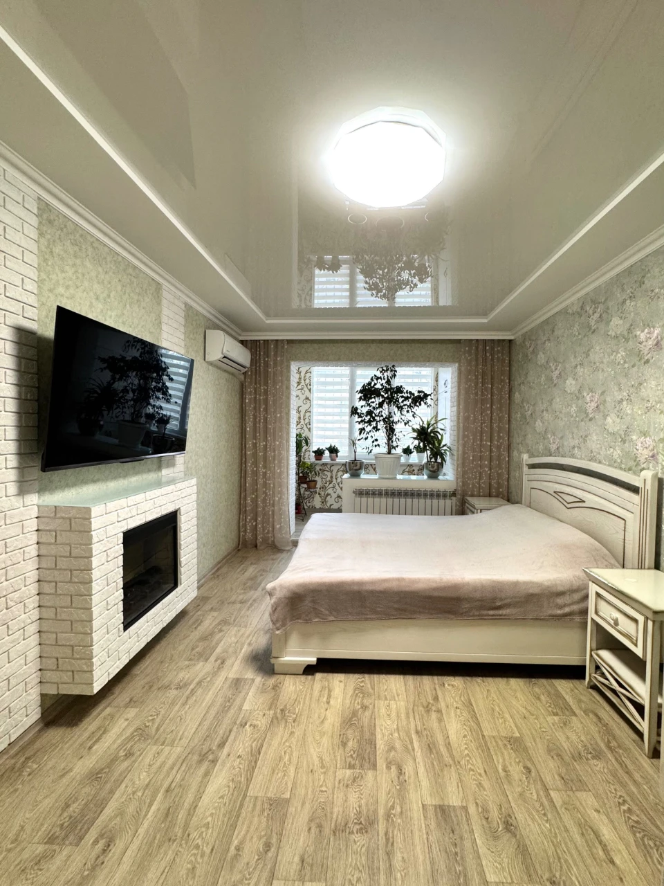 Продаж 2х кімнатної квартири . 60 м2 в капітальному ремонті.