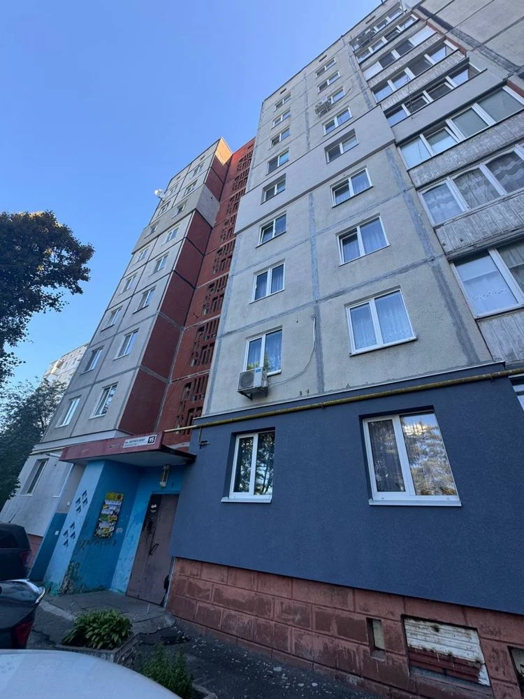 ПРОДАЖ 3-кімнатної квартири