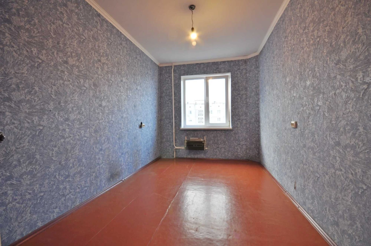 3-bedroom apartment on Heroiv Krut Street, Real!