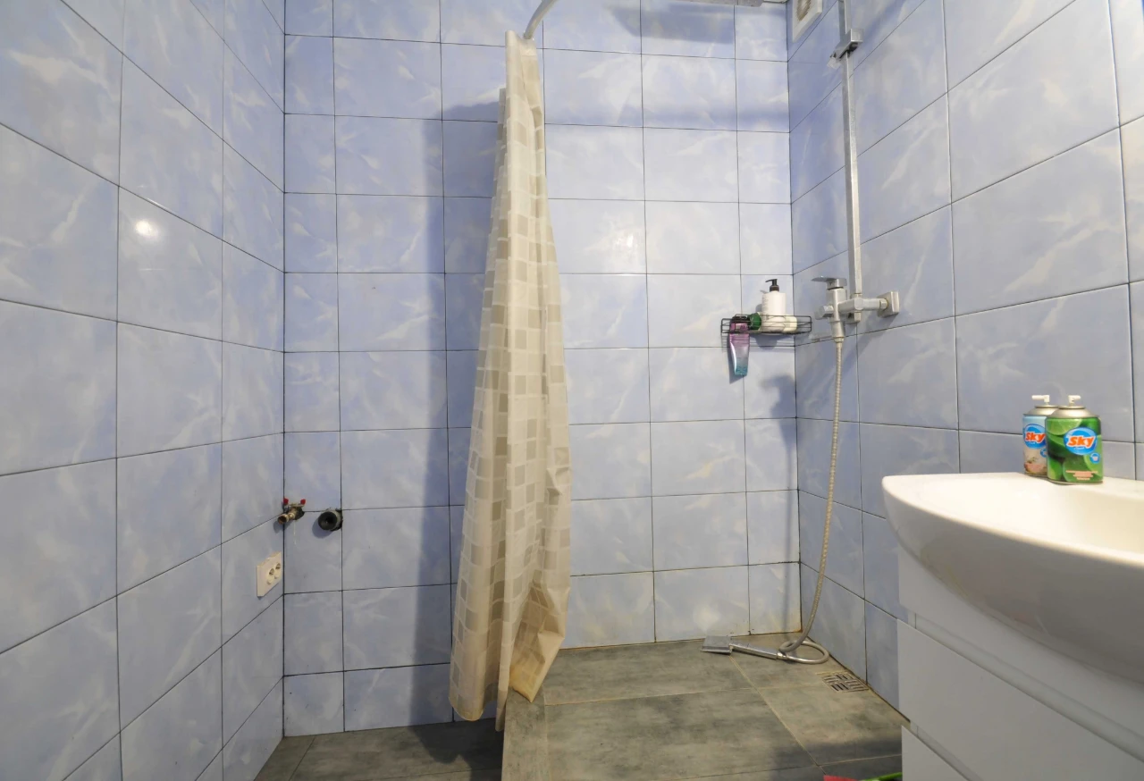 3-bedroom apartment on Heroiv Krut Street, Real!