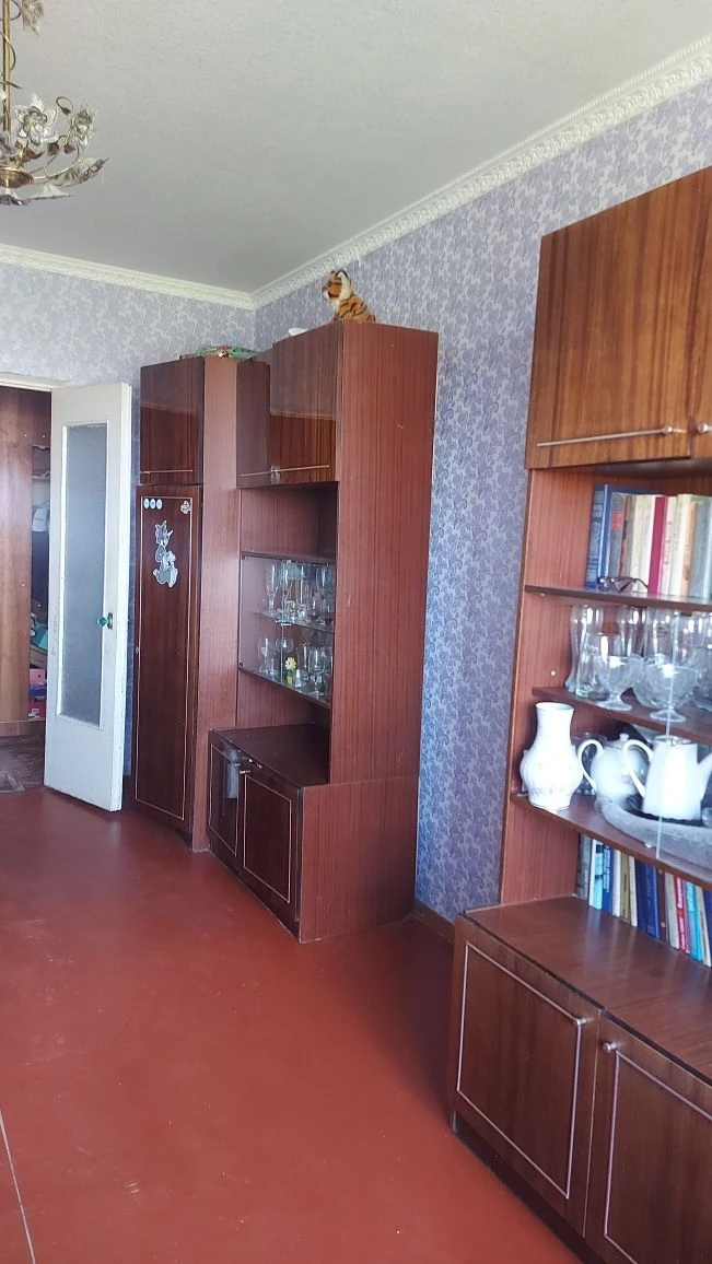 Трикімнатна повноцінна квартира на Леваневського