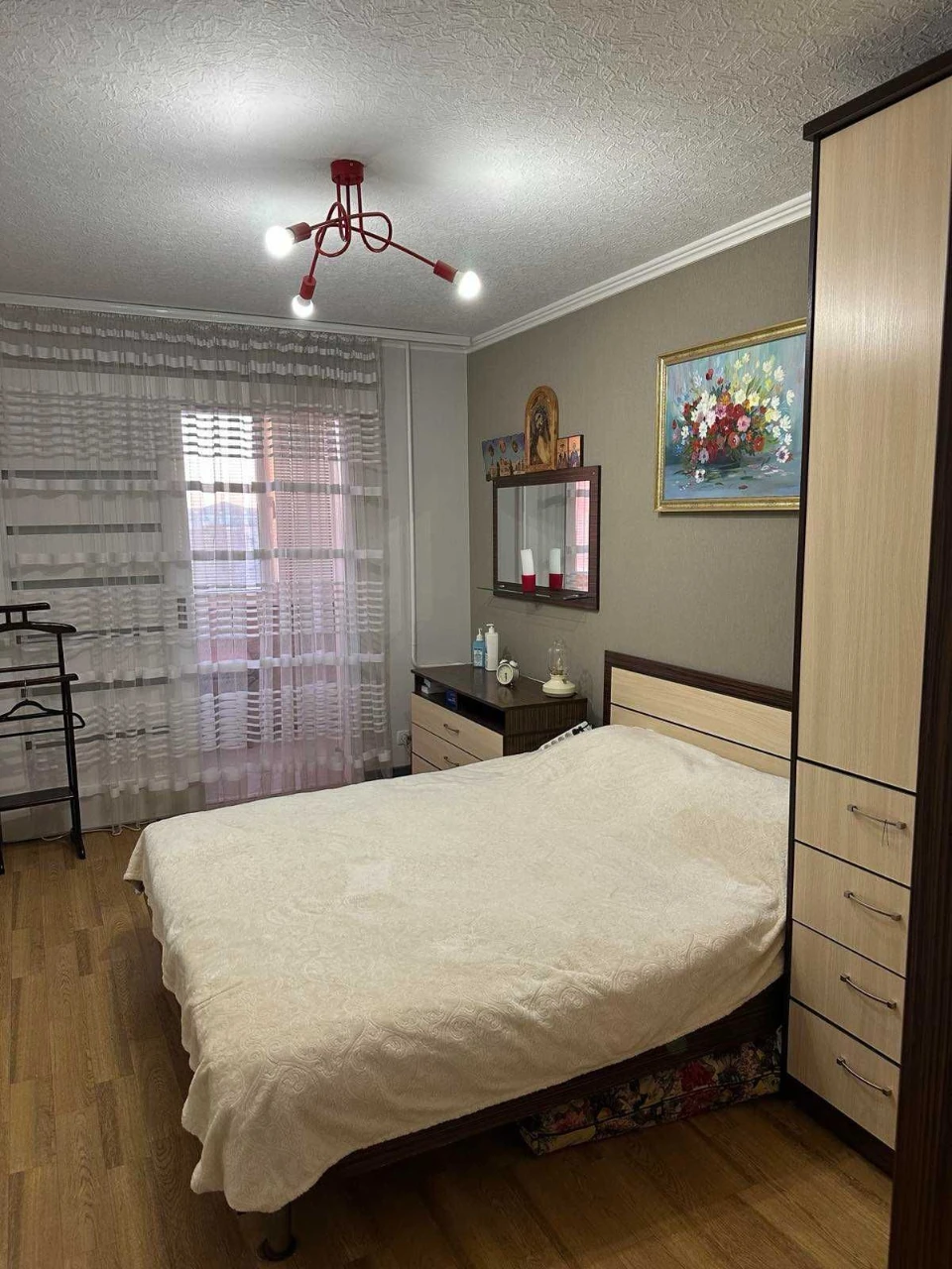 For Sale, Spacious 3-Bedroom Apartment in the City Center