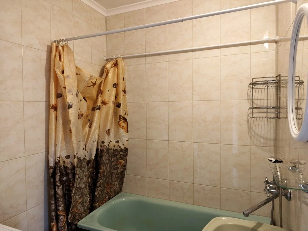 For sale, 2-bedroom apartment, center, Kursova Street