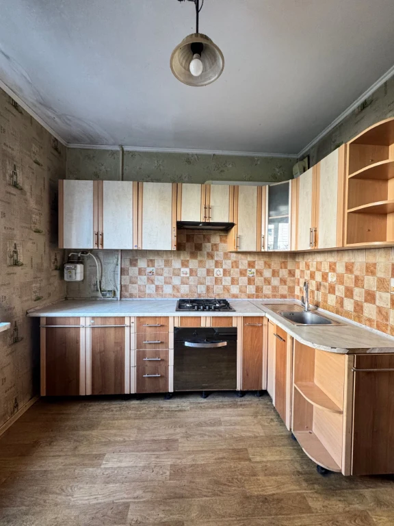 Продаж 1но кімнатної квартири. Центр міста.