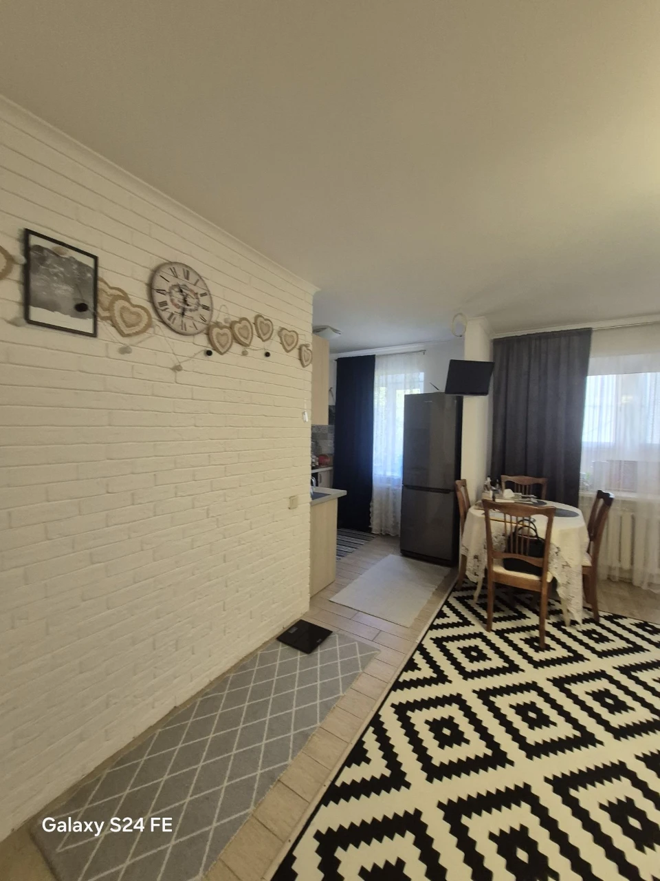 Продам квартиру в центрі міста