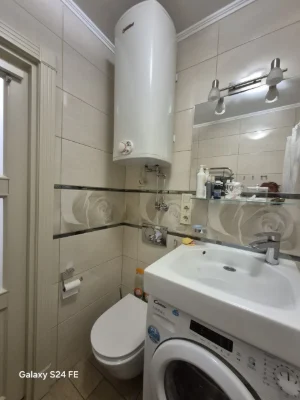 Продам квартиру в центрі міста